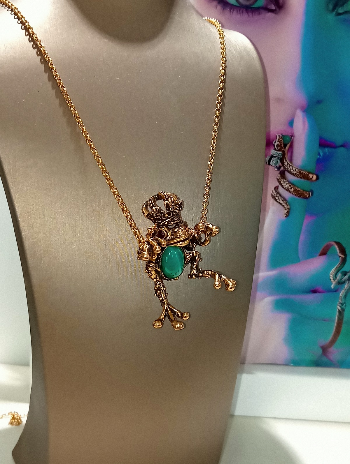 Collana La Rana Danzante
