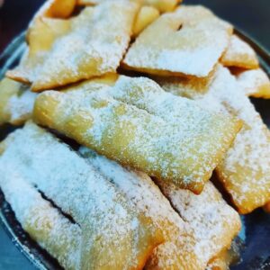 Fragranti e Croccanti Le Frappe Senza Glutine prodotte da L’Oasi Celiaca di Roma
